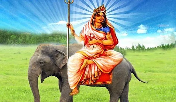 Navratri 2022: शुक्ल व ब्रह्म योग के अद्भुत संयोग में नवरात्रि शुरू, जानें इस बार मां दुर्गा के हाथी पर सवार होकर आने का महत्व